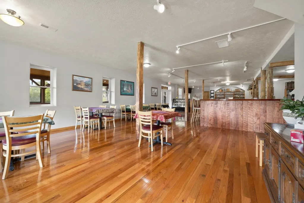 5046 S West Bay Shore Bingham Township MI 49682