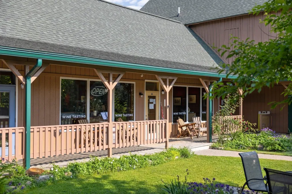 5046 S West Bay Shore Bingham Township MI 49682