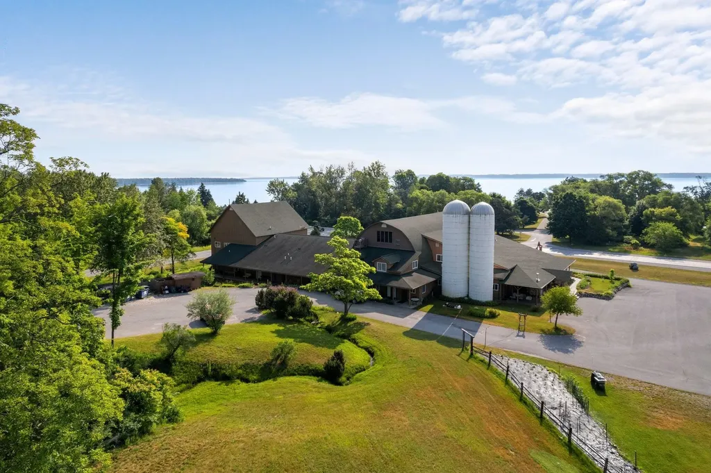 5046 S West Bay Shore Bingham Township MI 49682