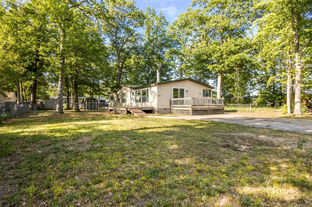 819 Gladewood Lane Garfield Charter Township MI 49686
