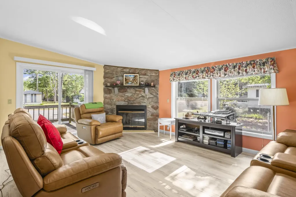 819 Gladewood Lane Garfield Charter Township MI 49686