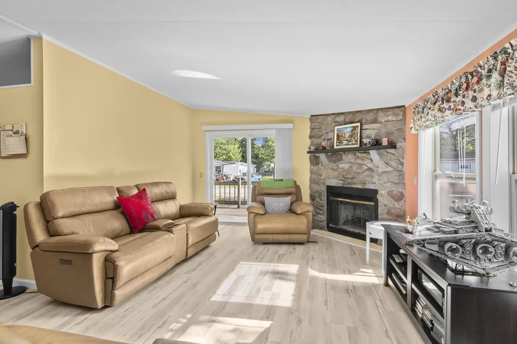 819 Gladewood Lane Garfield Charter Township MI 49686