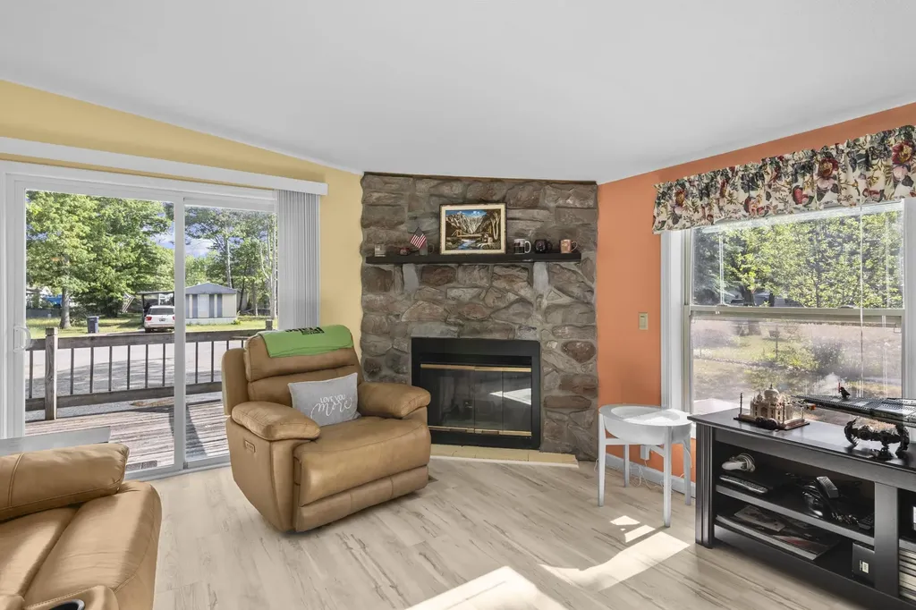 819 Gladewood Lane Garfield Charter Township MI 49686
