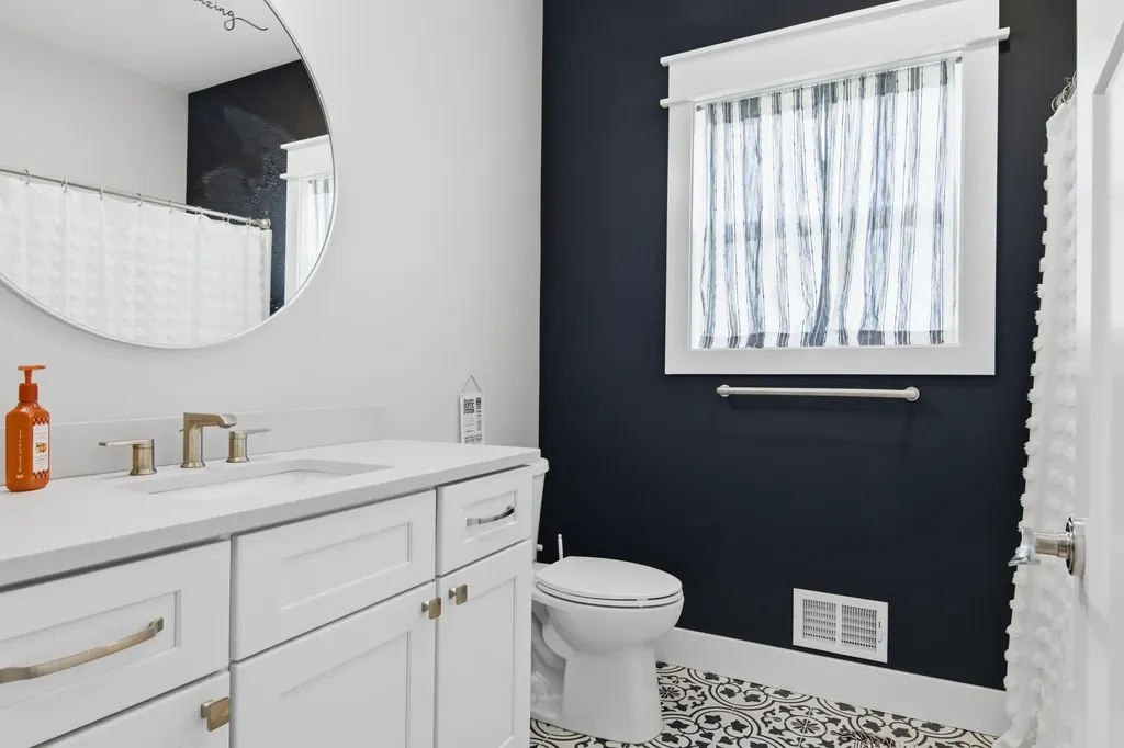1476 Brencris Lane Suttons Bay Township MI 49682