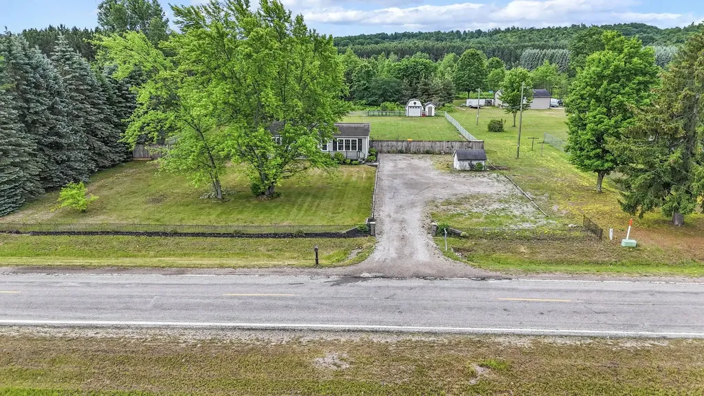 4535 Norton Road Blair Township MI 49637