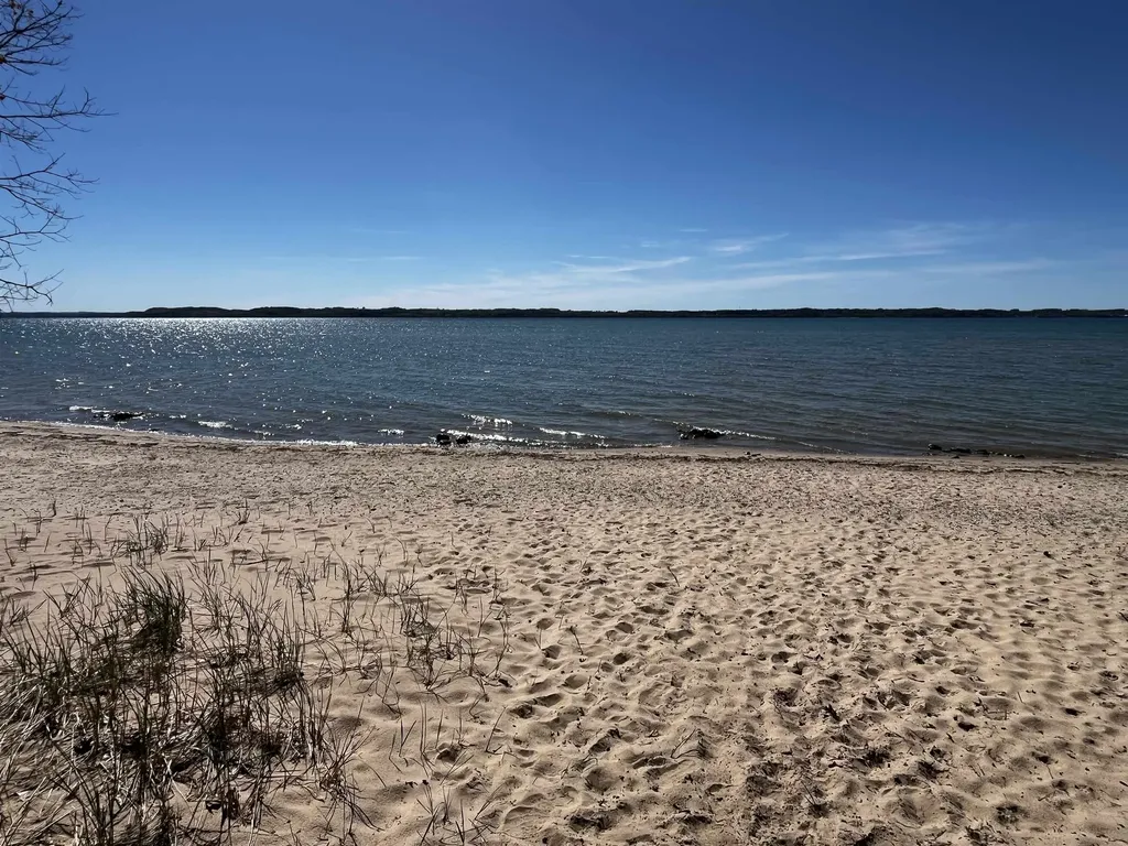 16753 S Sunset Shores Drive Elk Rapids Township MI 49690