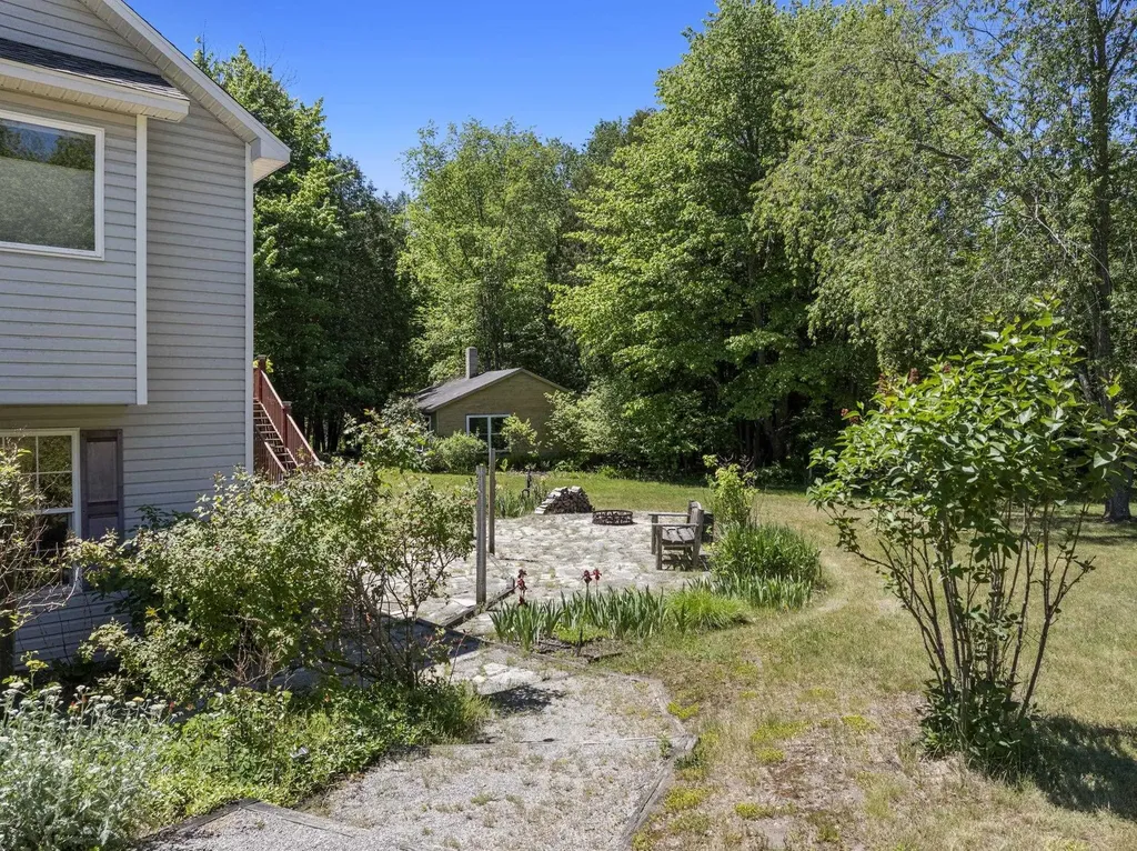 6351 Cherry Blossom Drive Green Lake Township MI 49685