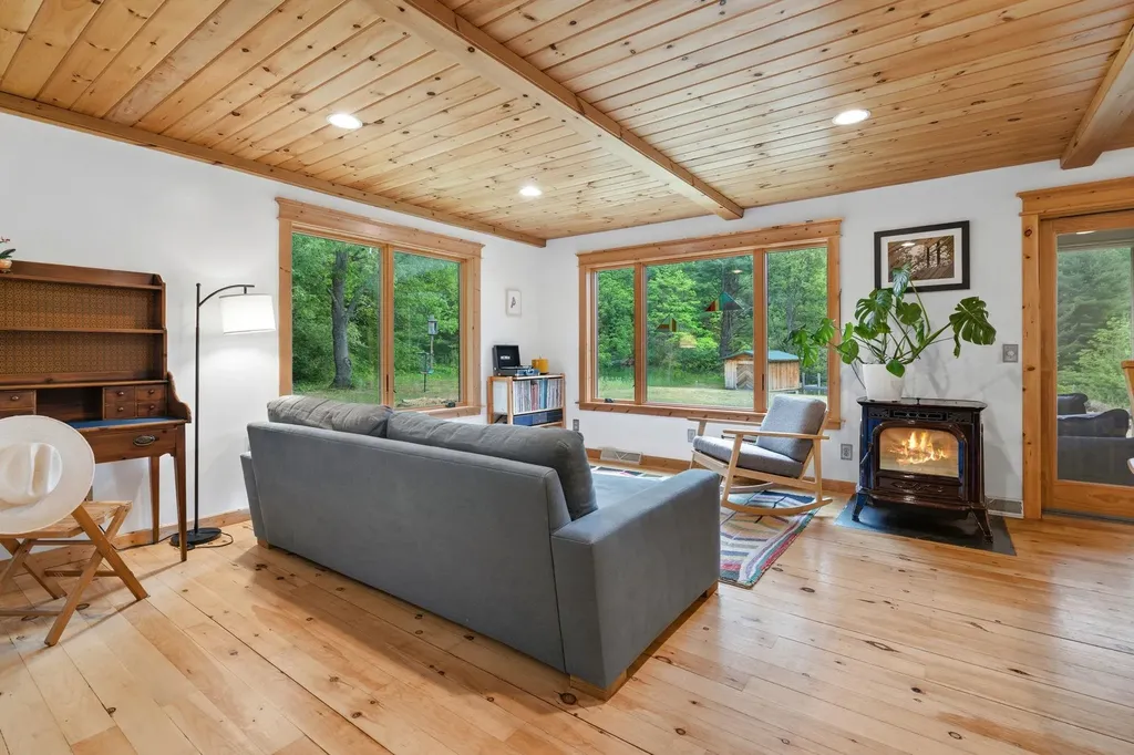 12270 Griffith Road Dickson Township MI 49619