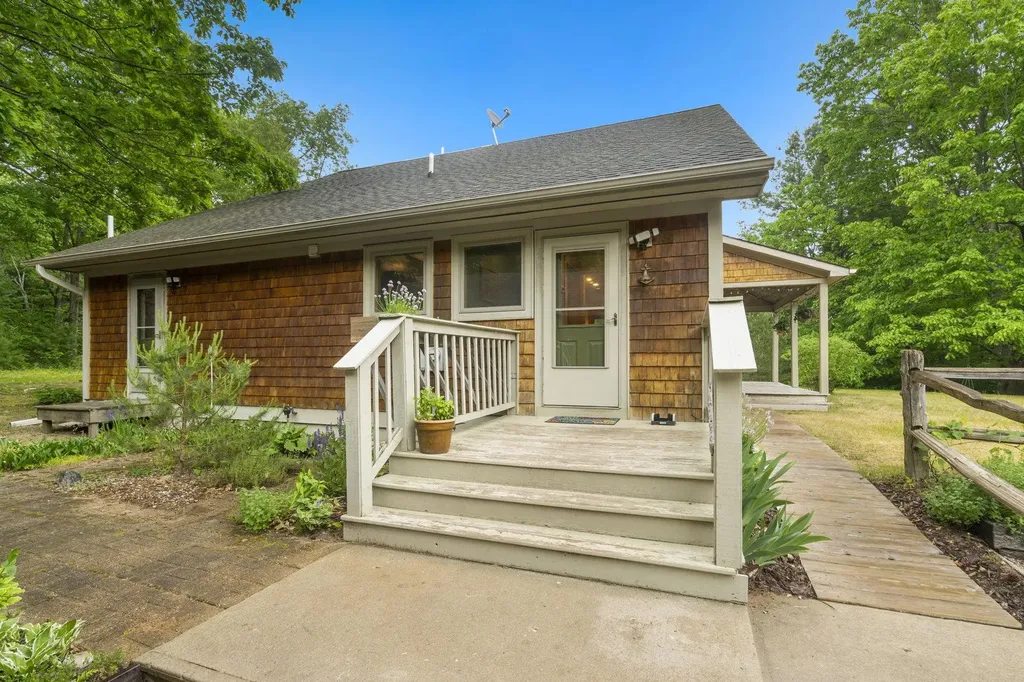 12270 Griffith Road Dickson Township MI 49619