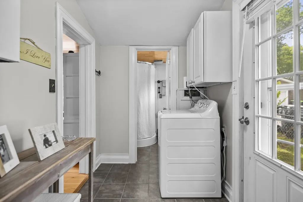 914 S Maple Street Traverse City City MI 49684
