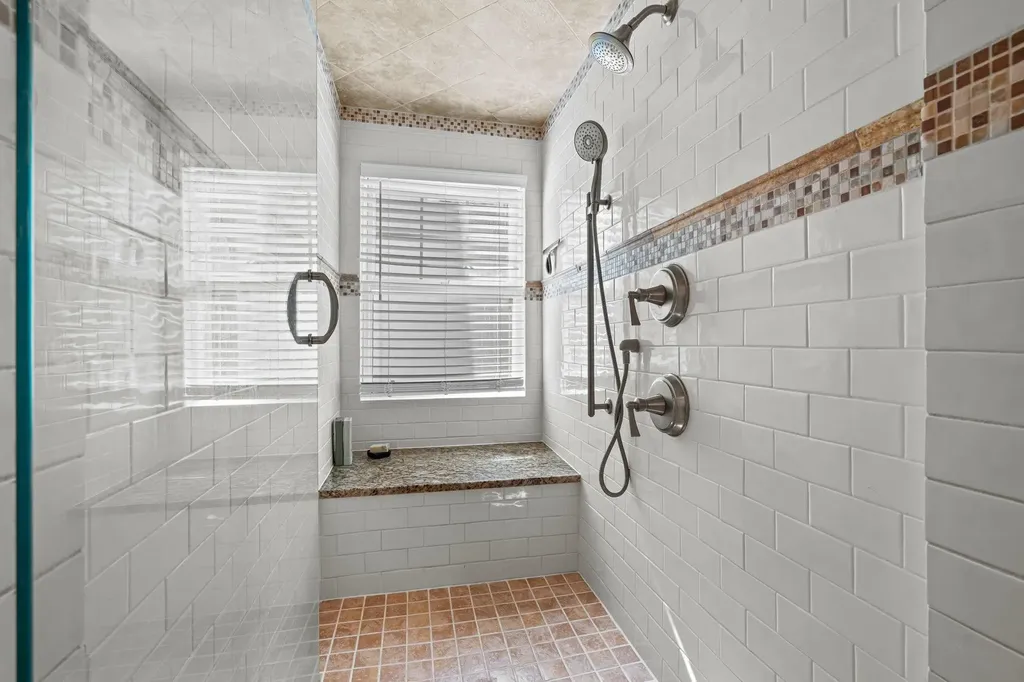 9714 SW Bay Shore Drive Elmwood Charter Township MI 49684