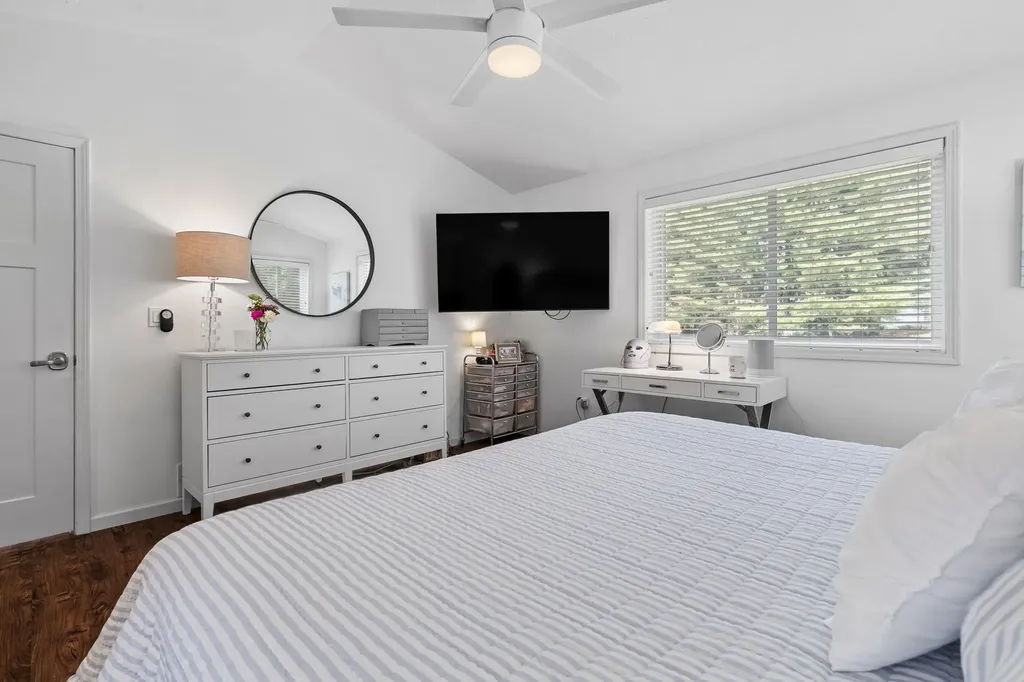 3390 Epps Lane East Bay Township MI 49686