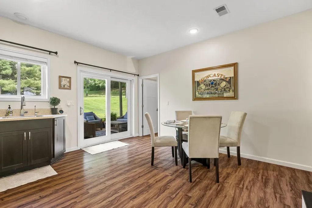 3390 Epps Lane East Bay Township MI 49686