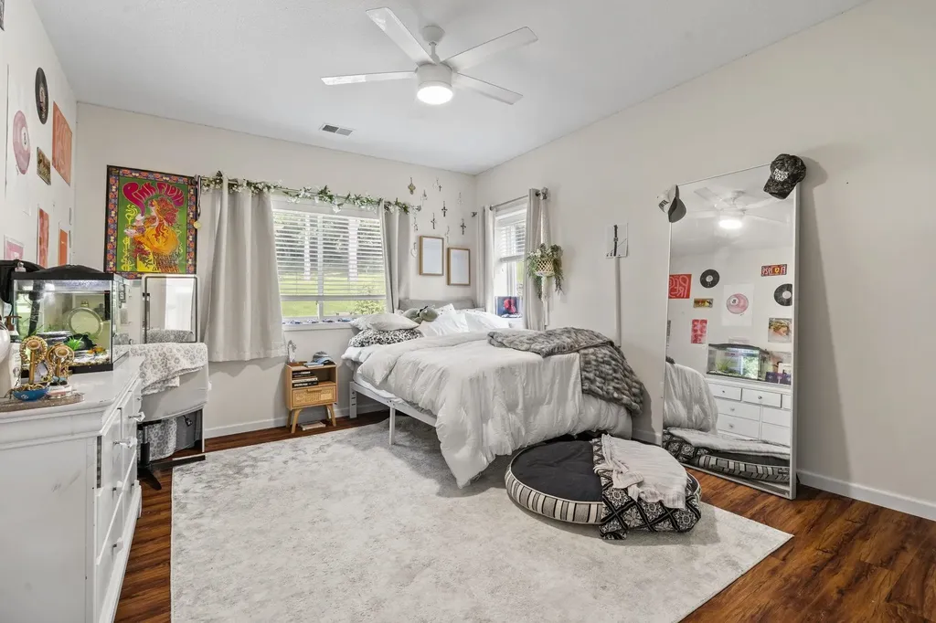 3390 Epps Lane East Bay Township MI 49686