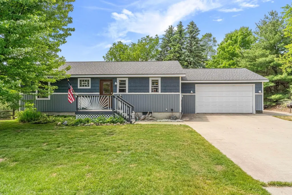 390 S Marshall Road Benzonia Township MI 49617