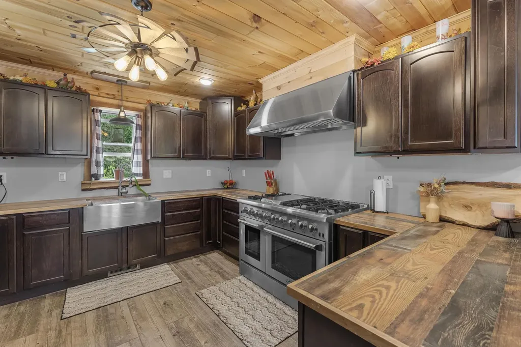 390 S Marshall Road Benzonia Township MI 49617