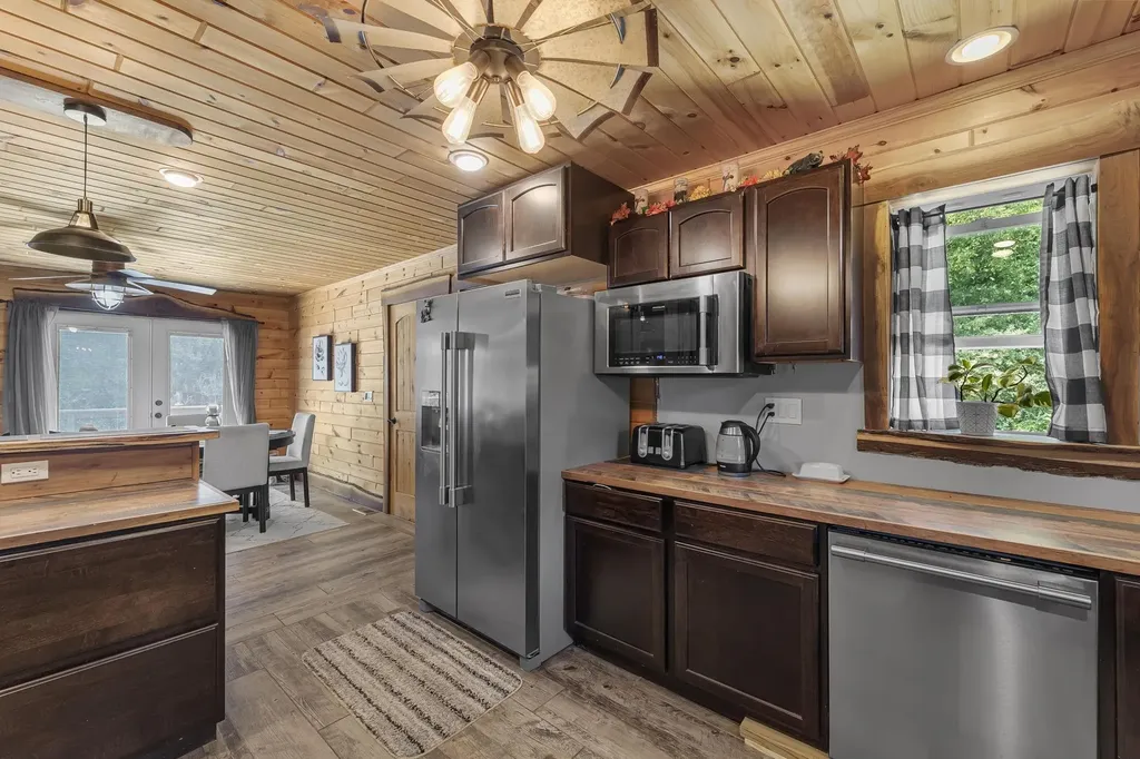 390 S Marshall Road Benzonia Township MI 49617