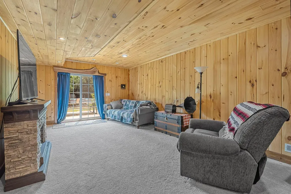 390 S Marshall Road Benzonia Township MI 49617