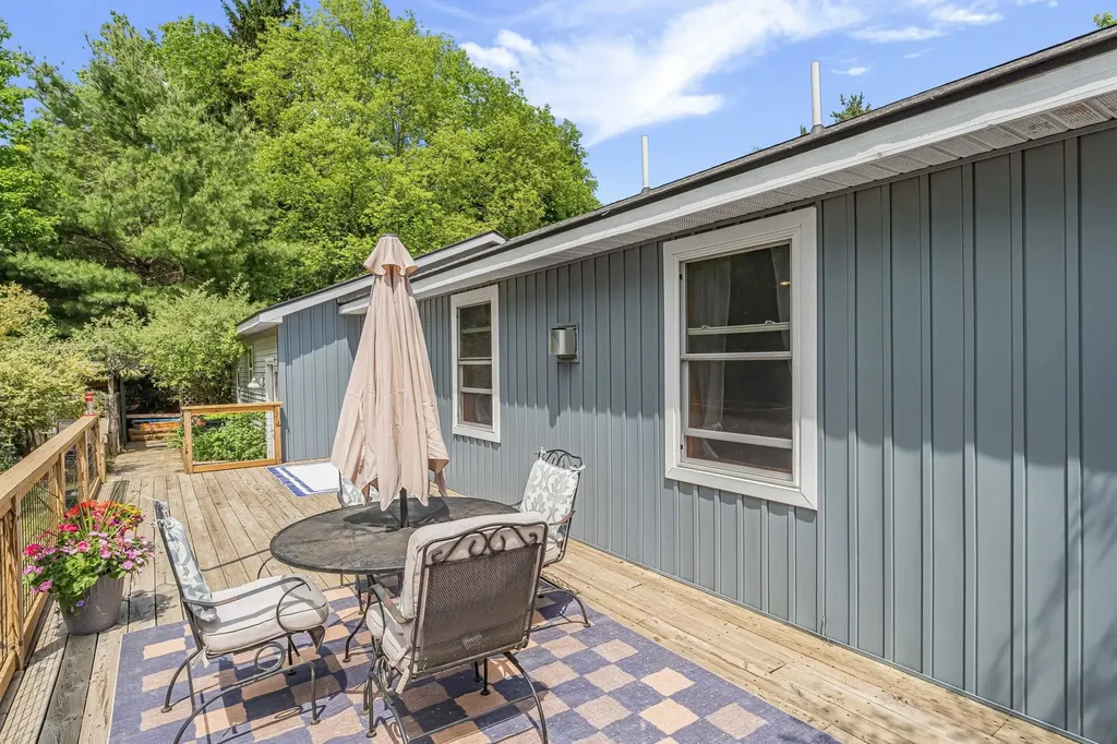 390 S Marshall Road Benzonia Township MI 49617