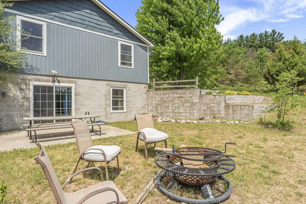 390 S Marshall Road Benzonia Township MI 49617