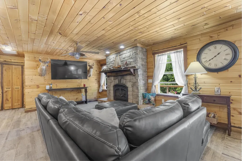 390 S Marshall Road Benzonia Township MI 49617