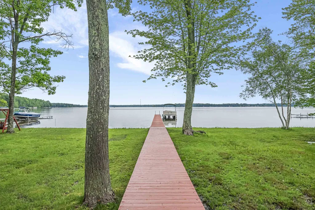 5449 Bush Road Green Lake Township MI 49643