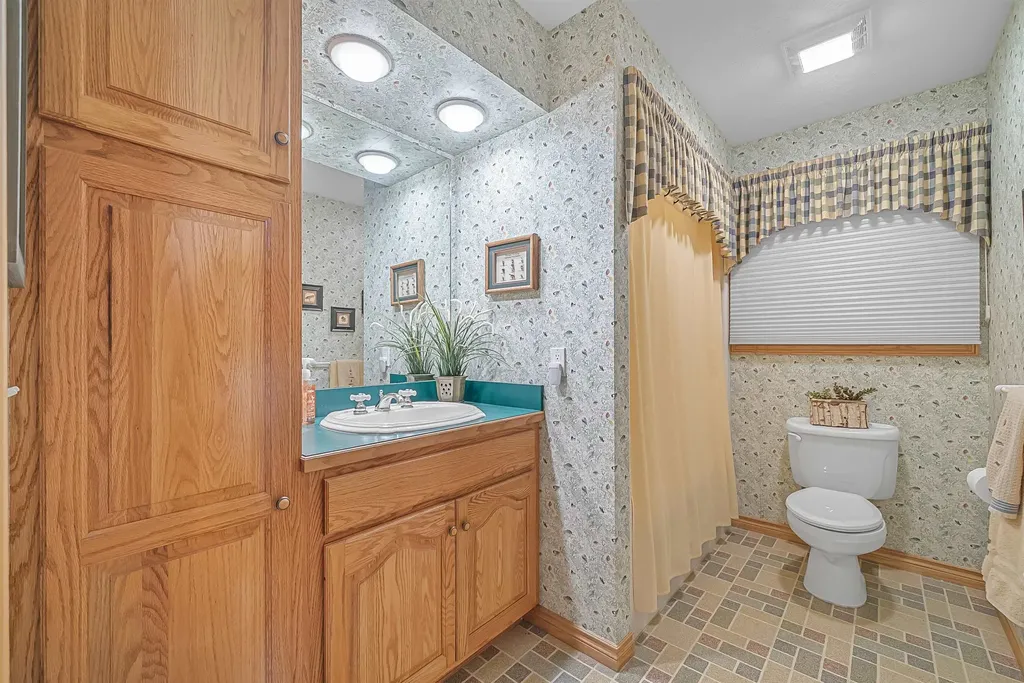 5449 Bush Road Green Lake Township MI 49643