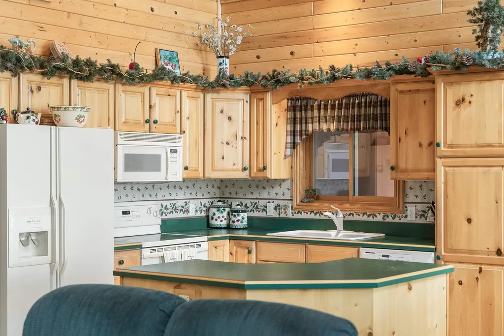 5449 Bush Road Green Lake Township MI 49643