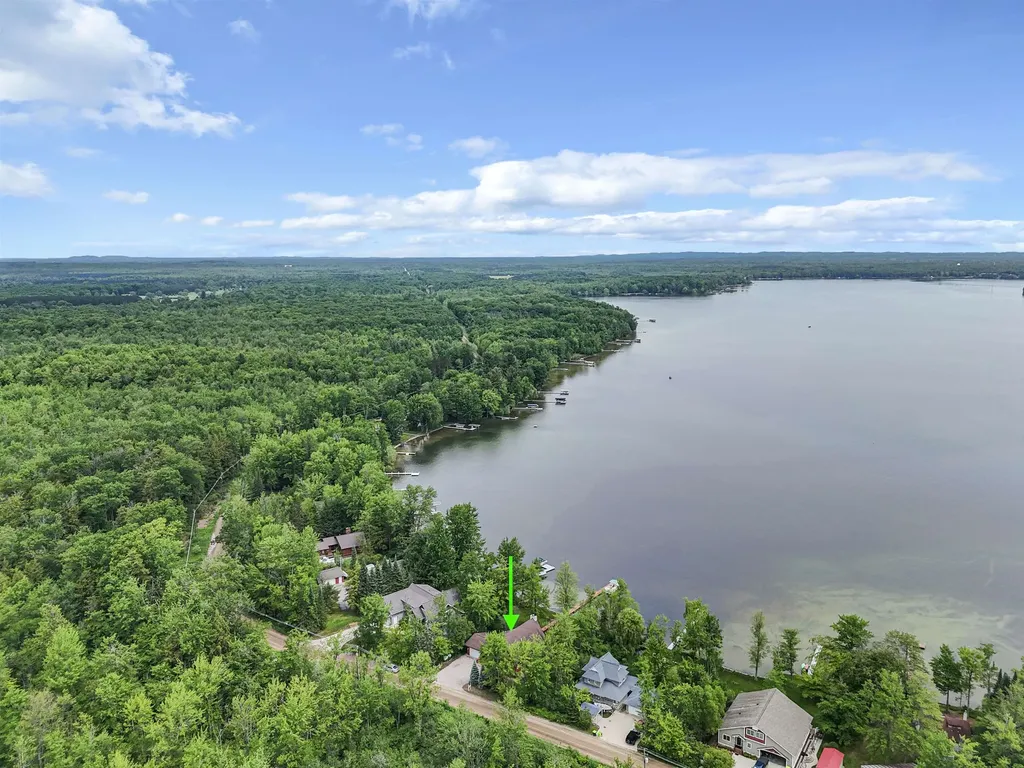 5449 Bush Road Green Lake Township MI 49643