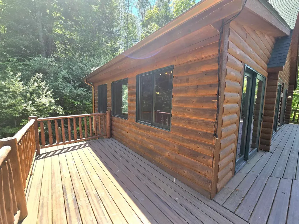 790 N Eckhardt Road Central Lake Township MI 49615