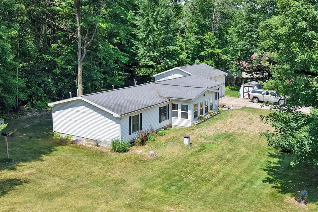 8486 Constitution Boulevard Clam Lake Township MI 49601