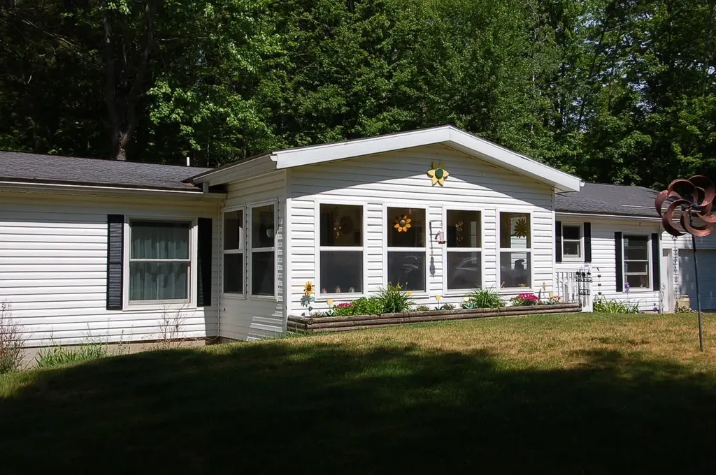 8486 Constitution Boulevard Clam Lake Township MI 49601