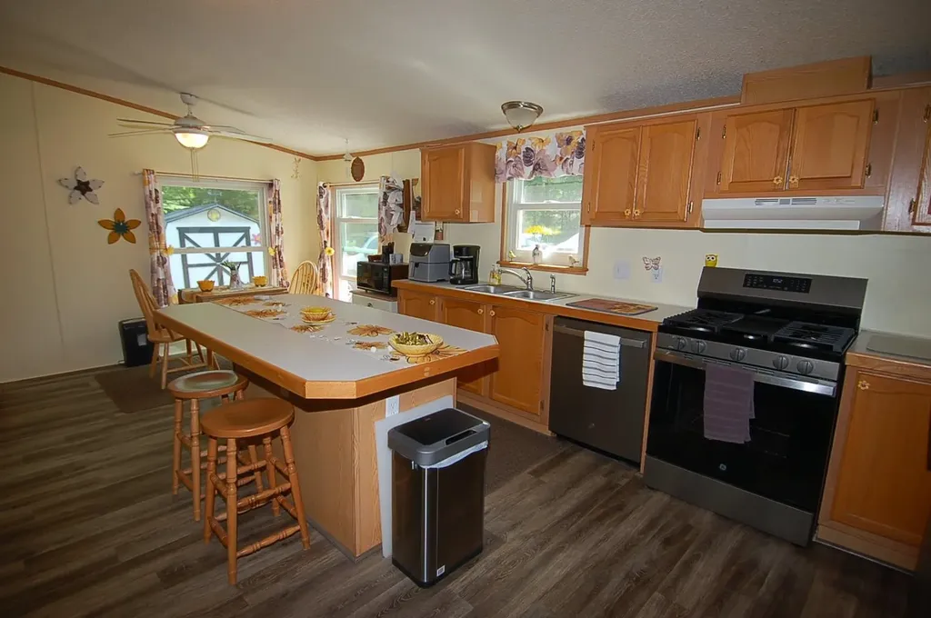 8486 Constitution Boulevard Clam Lake Township MI 49601