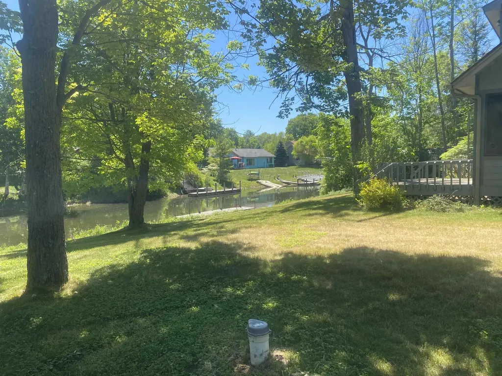 6869 W Harbor Drive Elk Rapids Township MI 49629