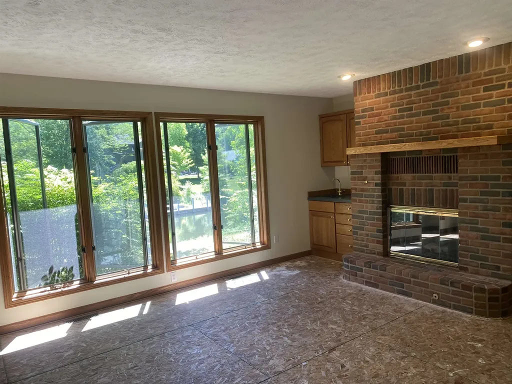 6869 W Harbor Drive Elk Rapids Township MI 49629