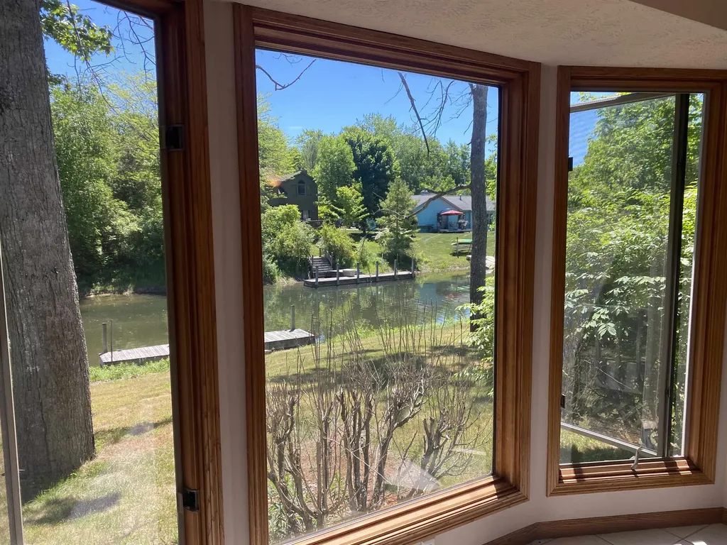 6869 W Harbor Drive Elk Rapids Township MI 49629