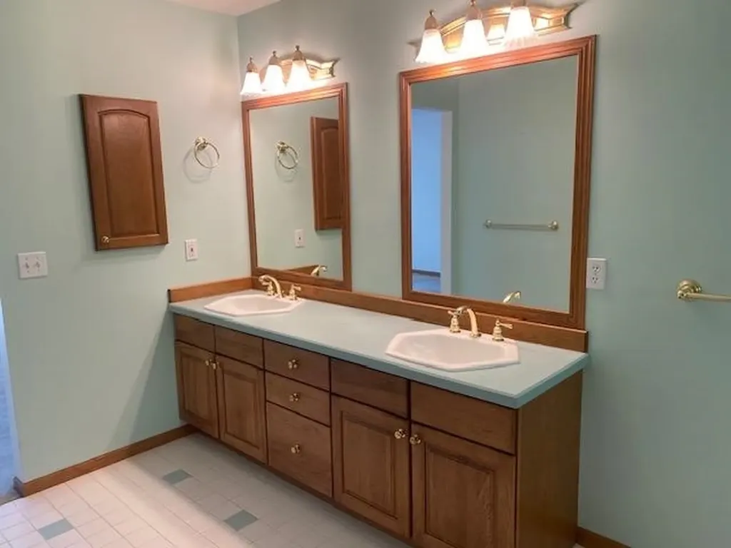 6869 W Harbor Drive Elk Rapids Township MI 49629