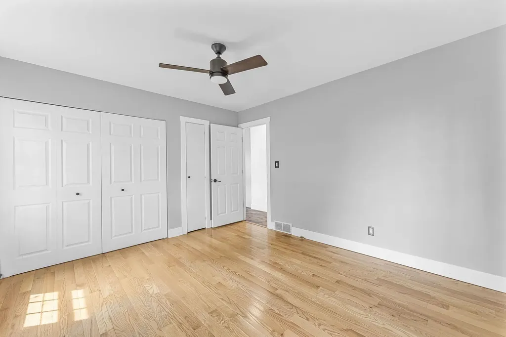 7284 S West Bayshore Drive Bingham Township MI 49684
