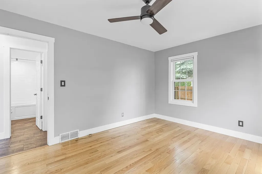 7284 S West Bayshore Drive Bingham Township MI 49684