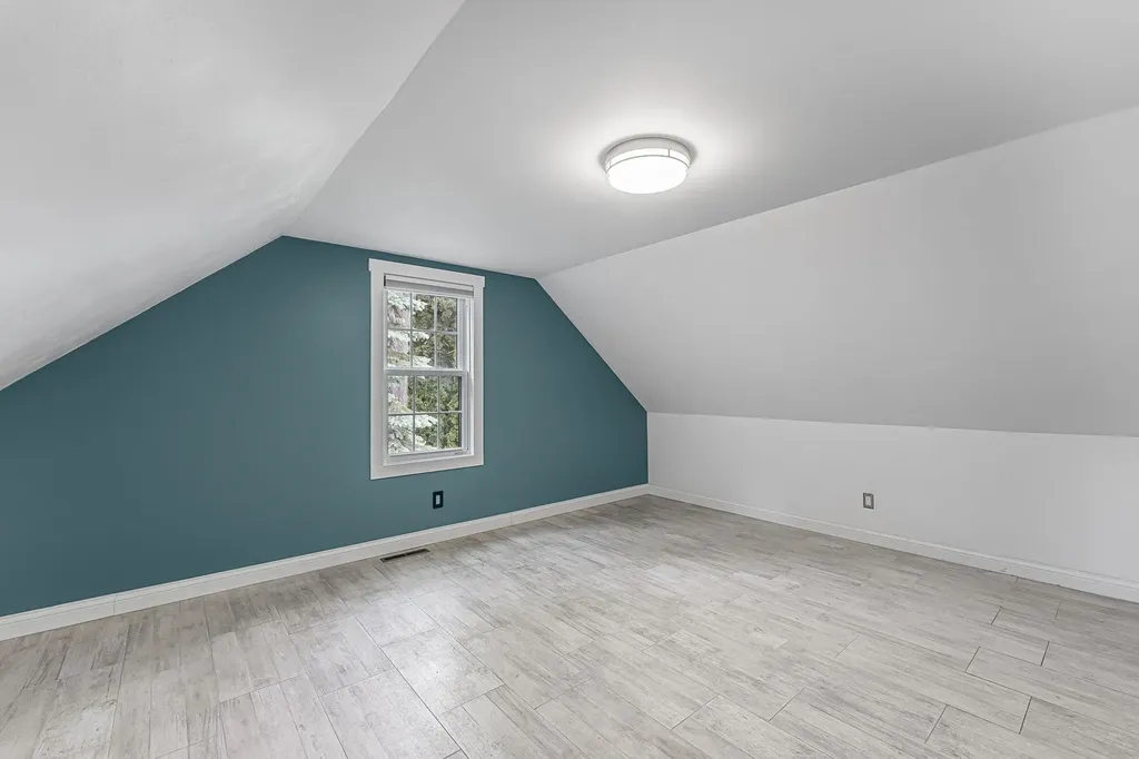 7284 S West Bayshore Drive Bingham Township MI 49684