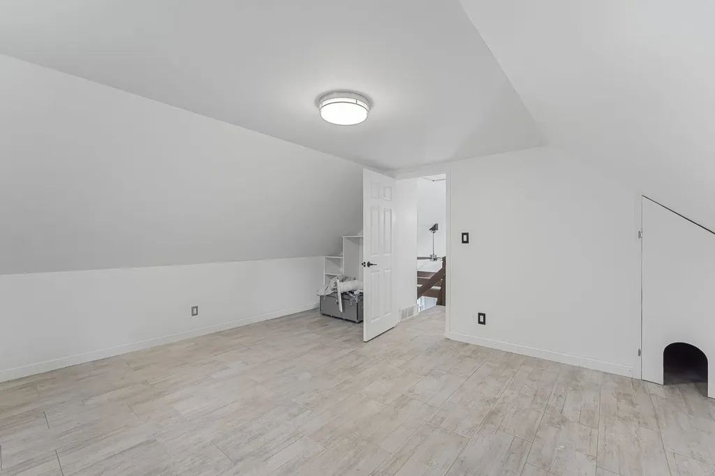 7284 S West Bayshore Drive Bingham Township MI 49684