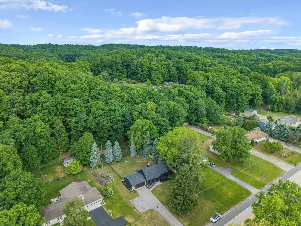 7284 S West Bayshore Drive Bingham Township MI 49684