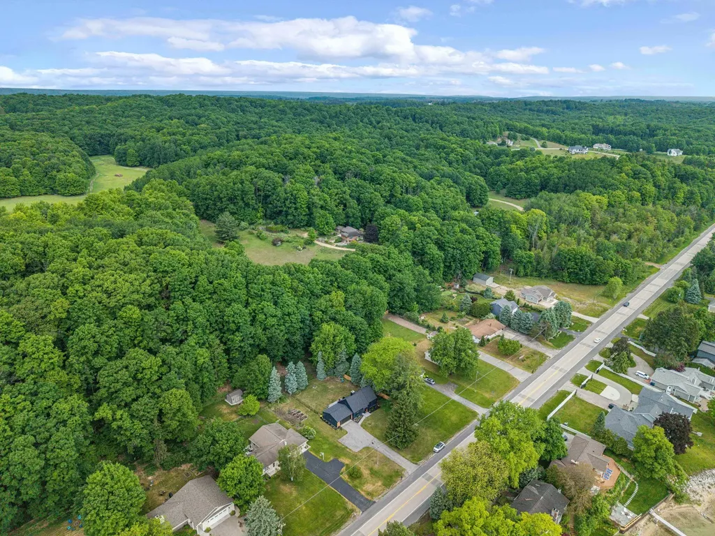 7284 S West Bayshore Drive Bingham Township MI 49684