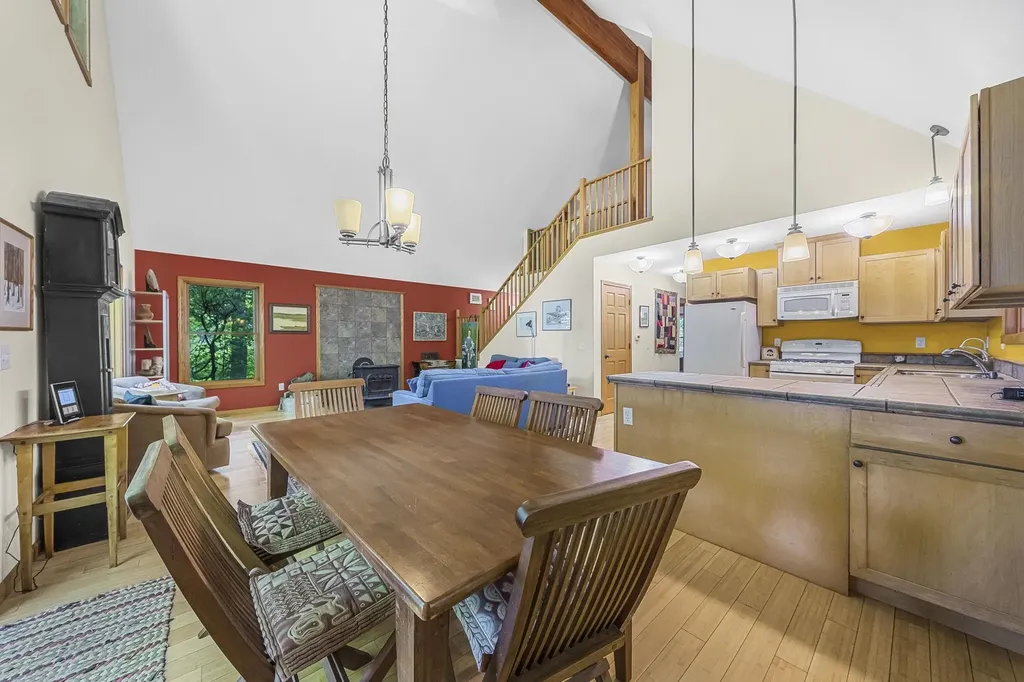 12271 N Island View Drive Leelanau Township MI 49670