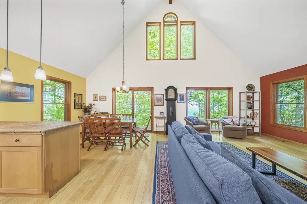 12271 N Island View Drive Leelanau Township MI 49670