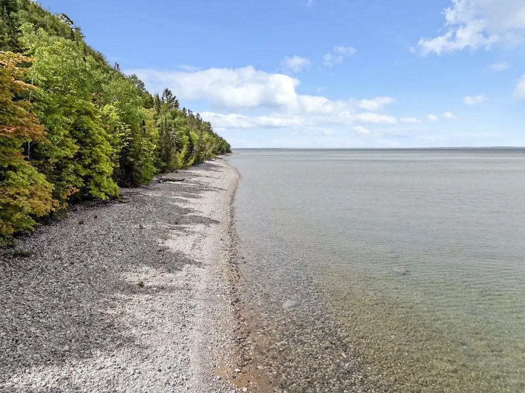 12271 N Island View Drive Leelanau Township MI 49670