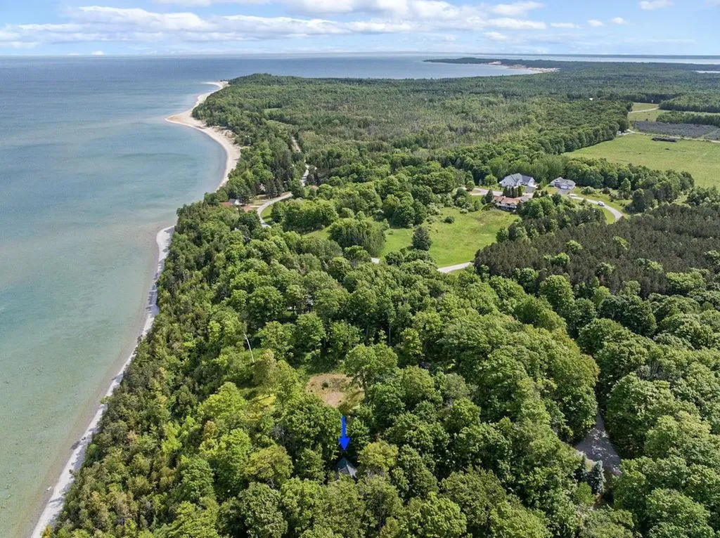 12271 N Island View Drive Leelanau Township MI 49670