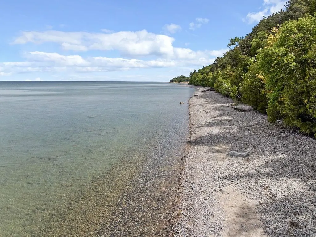 12271 N Island View Drive Leelanau Township MI 49670