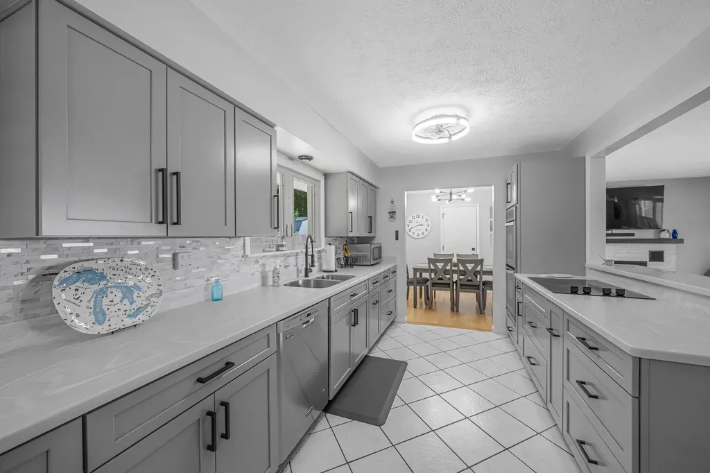 7344 S West Bayshore Drive Bingham Township MI 49684