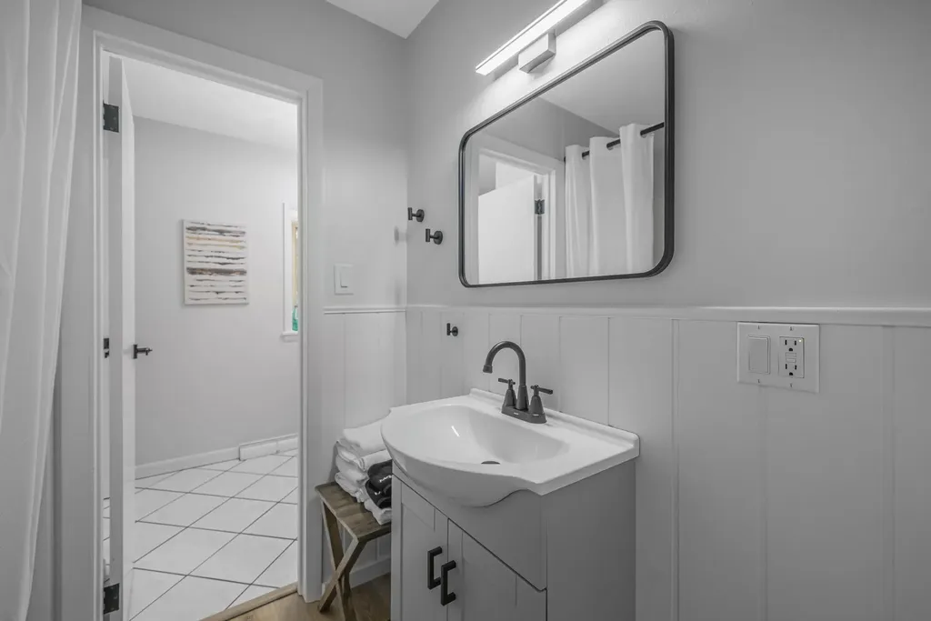 7344 S West Bayshore Drive Bingham Township MI 49684